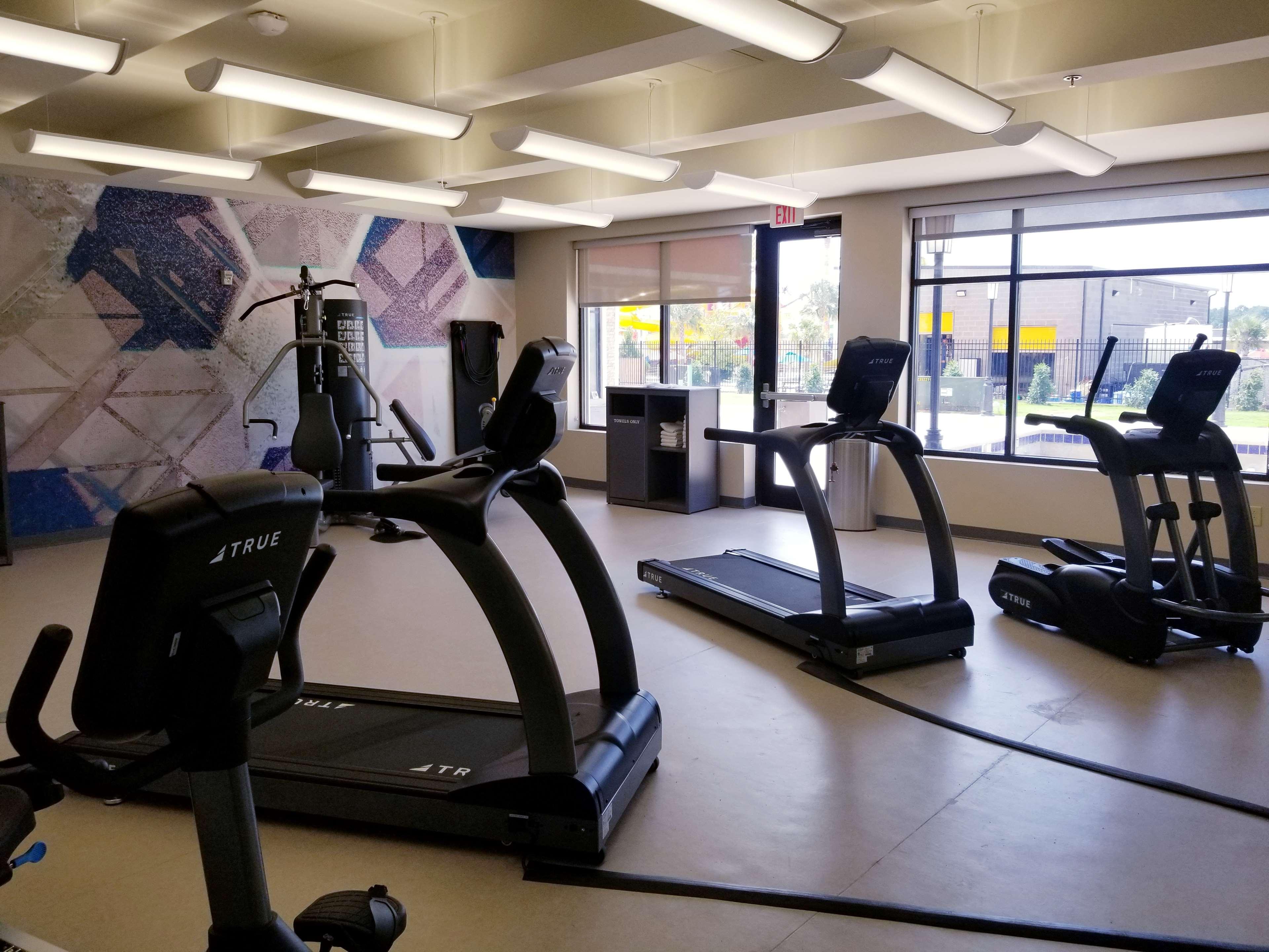 Best Western Plus Executive Residency Rigby'S Water World Hotel Warner Robins Exteriör bild