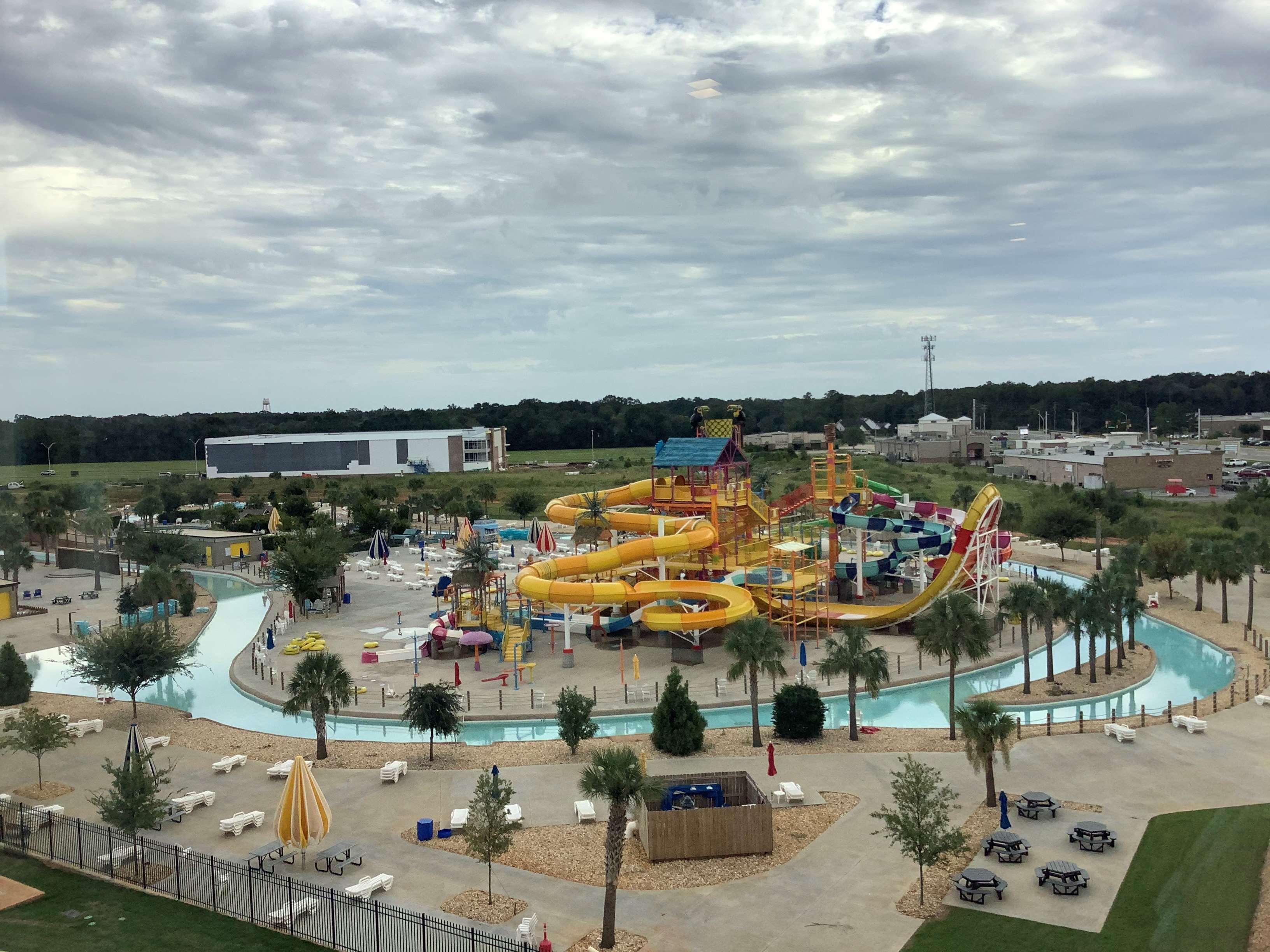 Best Western Plus Executive Residency Rigby'S Water World Hotel Warner Robins Exteriör bild