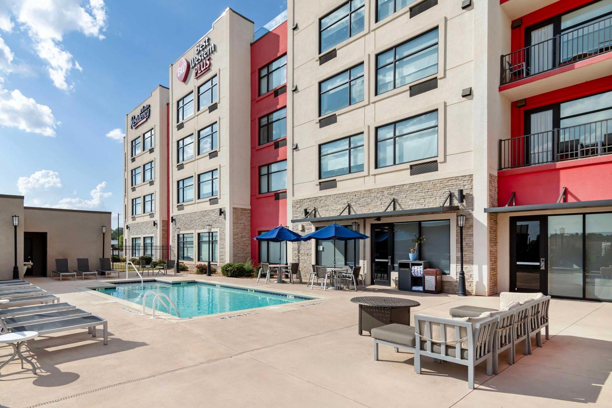 Best Western Plus Executive Residency Rigby'S Water World Hotel Warner Robins Exteriör bild