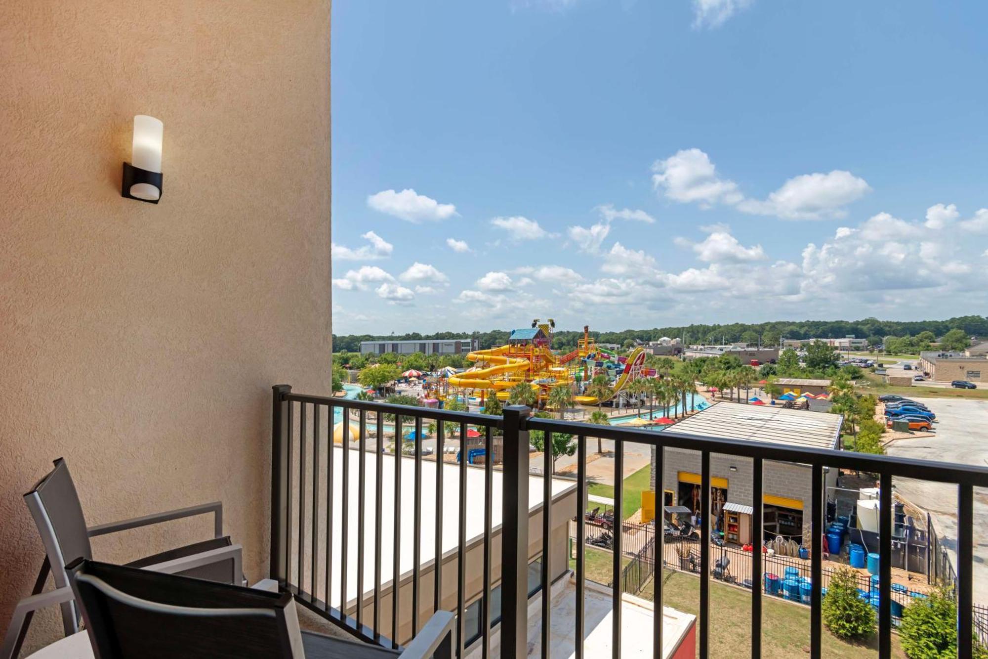 Best Western Plus Executive Residency Rigby'S Water World Hotel Warner Robins Exteriör bild